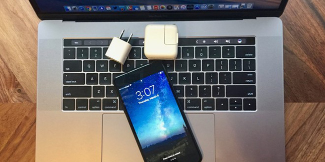 sạc nhanh iPhone - Giúp sạc nhanh iPhone thông qua mẹo nhỏ sau đây Củ sạc iPad giúp sạc nhanh iPhone hơn sạc nhanh iPhone - Giúp sạc nhanh iPhone thông qua mẹo nhỏ sau đây