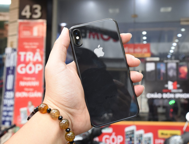 đập hộp iphone x - Đập hộp iPhone X đầu tiên tại Việt Nam giá 68 triệu đồng đập hộp iPhone X đập hộp iphone x - Đập hộp iPhone X đầu tiên tại Việt Nam giá 68 triệu đồng