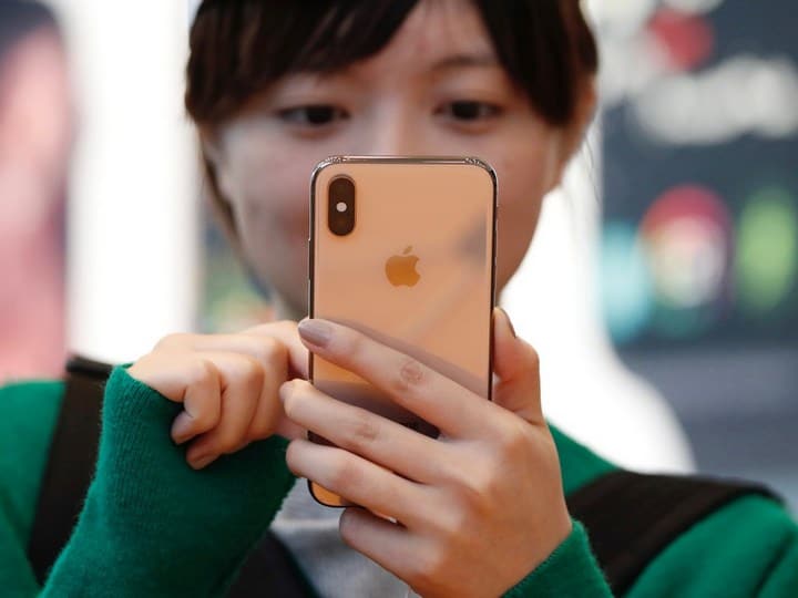 xs max lock - Cách nhận biết iPhone XS và Xs Max lock "đội lốt" quốc tế XS Max lock xs max lock - Cách nhận biết iPhone XS và Xs Max lock "đội lốt" quốc tế