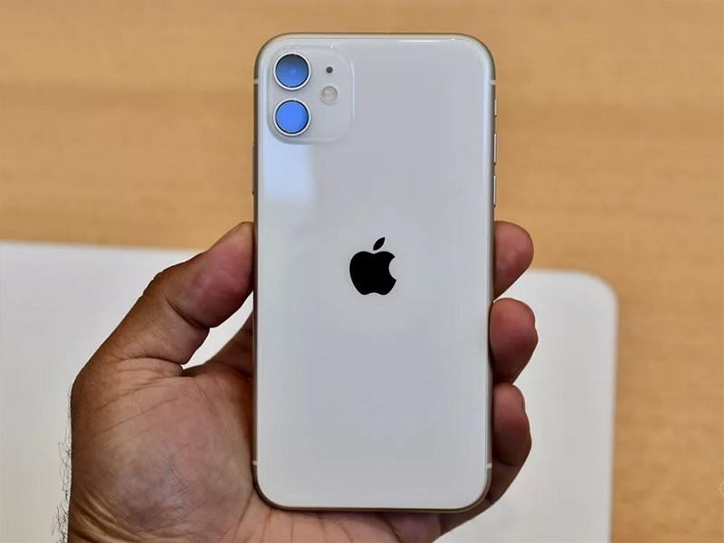 iPhone 11 - Màn hình trên iPhone 11 có gì thay đổi so với iPhone Xr iPhone 11 iPhone 11 - Màn hình trên iPhone 11 có gì thay đổi so với iPhone Xr