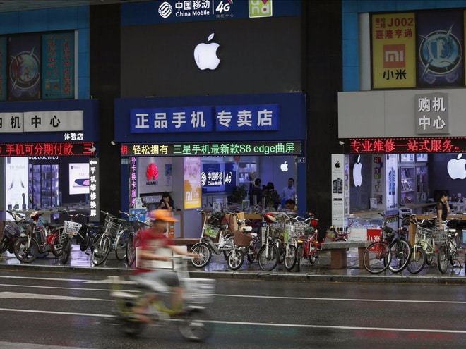 Thật khó tin, Trung Quốc có những Apple store giả bán iPhone