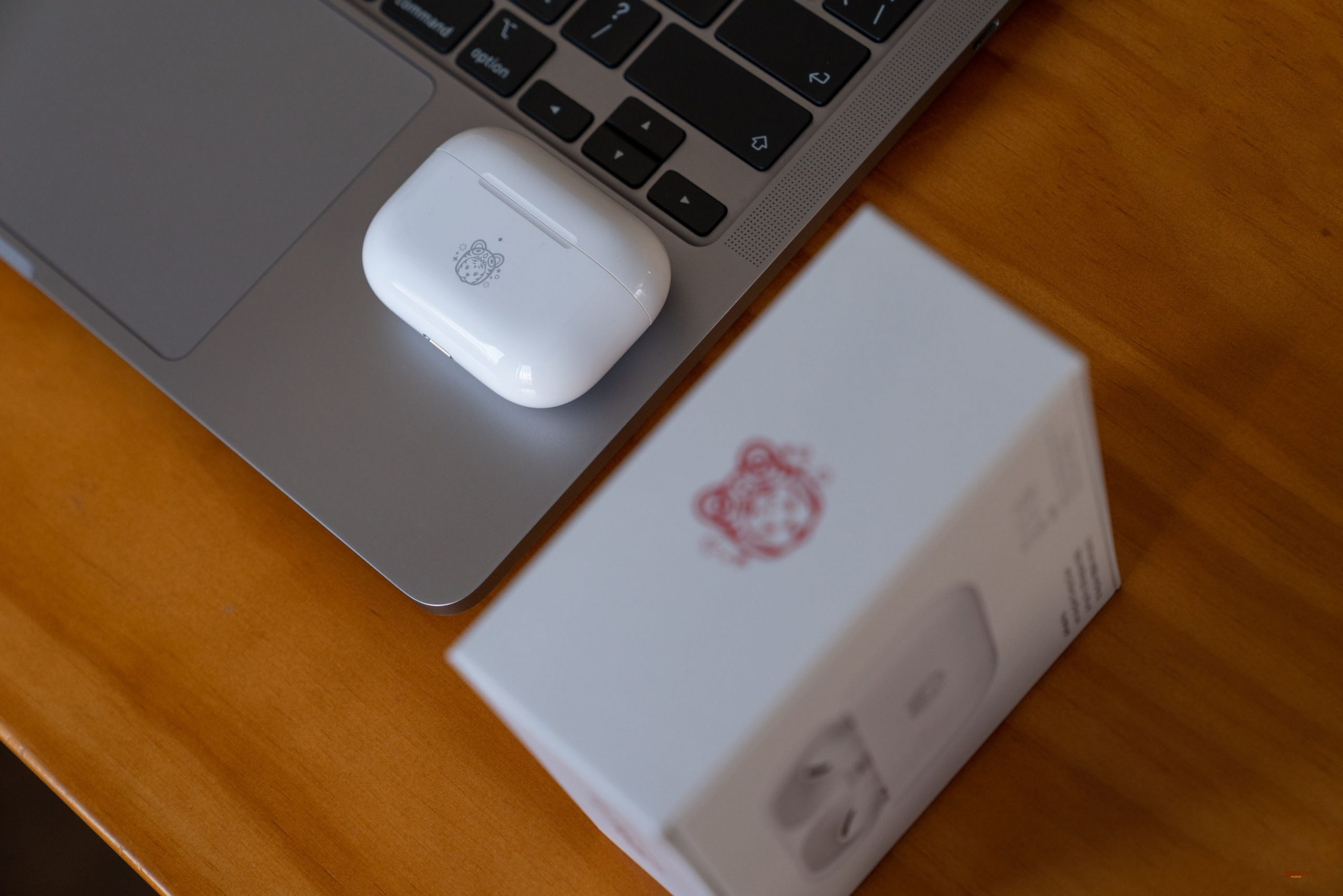 Air Pods Pro-Tiger được phát hành nhân dịp năm mới