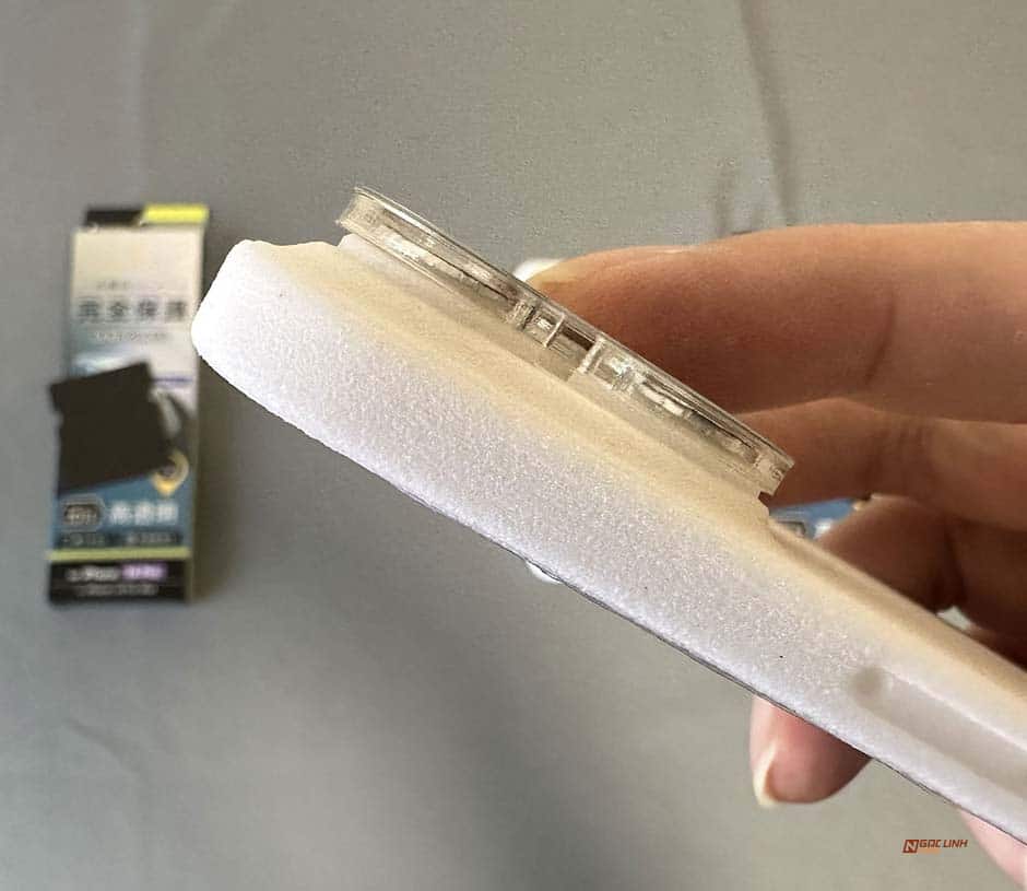 Ốp iPhone 15 không thể dùng chung với iPhone 14